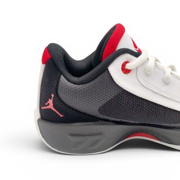Jordan Men\'s Size 10 Luka 77 PF Bloodline White/Gym Red Black Basketball Shoes main image 4